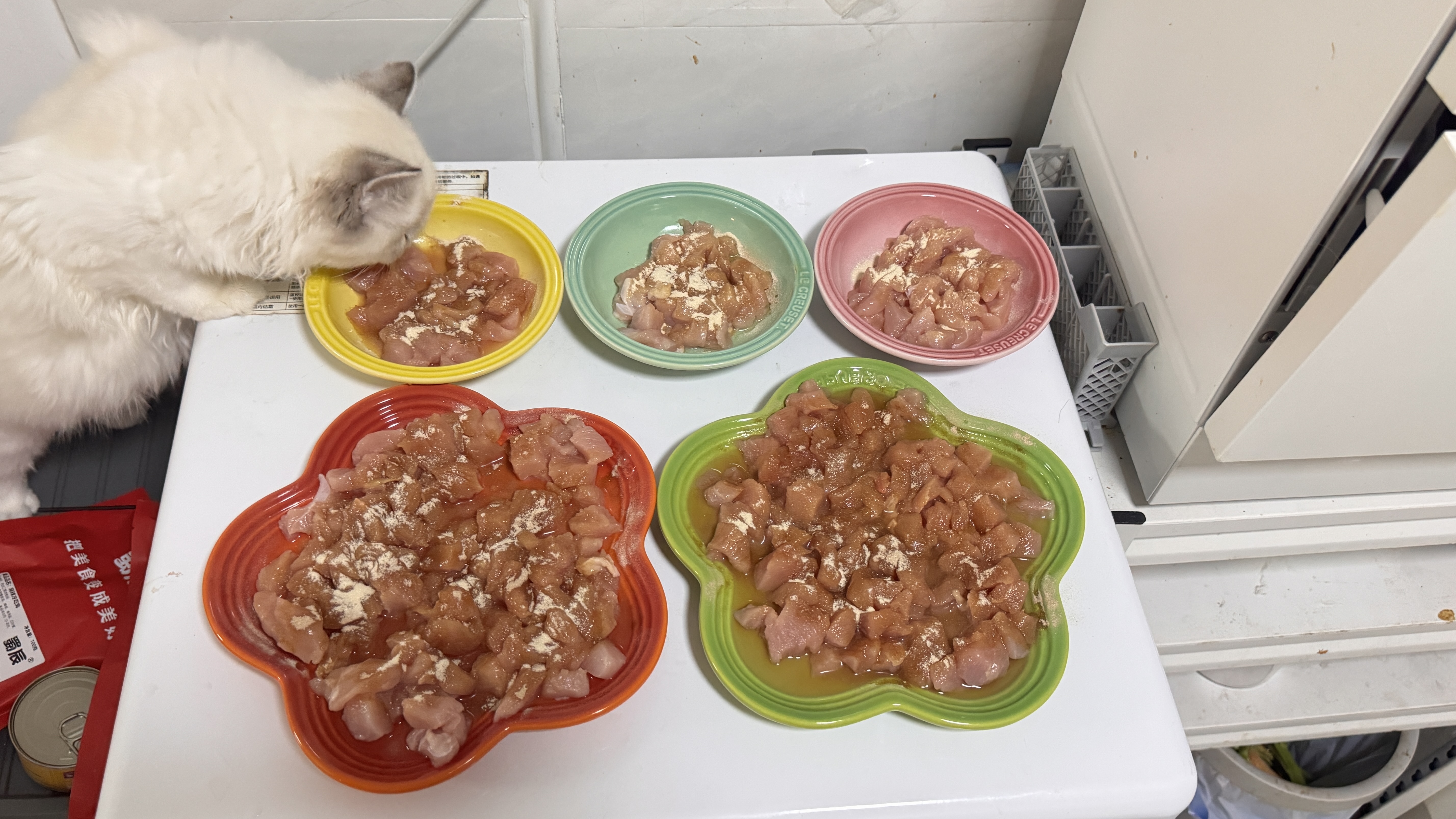 今日加餐🍽️
生骨肉：火鸡胸🦃
补剂：黄芪多糖➕补血肝精
又是分分钟光盘💿的节奏🤭
